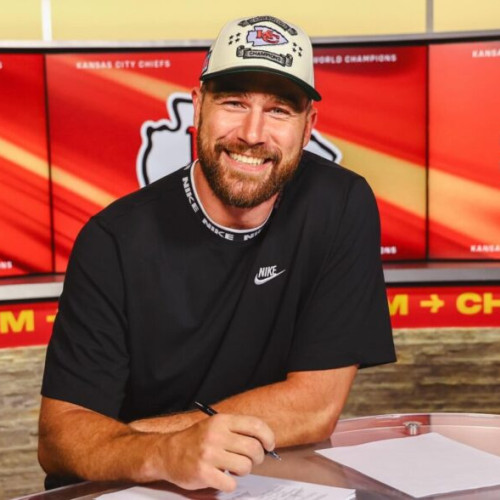 Travis Kelce, starul Kansas City Chiefs, va apărea în filmul &quot;Happy Gilmore 2&quot;