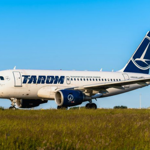 TAROM oferă vouchere și bilete la prețuri reduse cu ocazia aniversării de 70 de ani