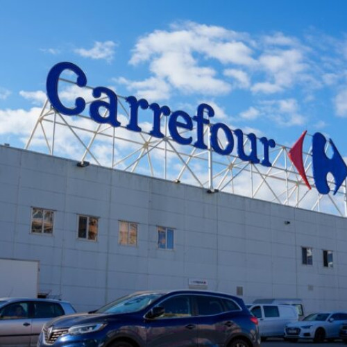 Carrefour România redeschide hipermarketul Cora Lujerului sub noua siglă