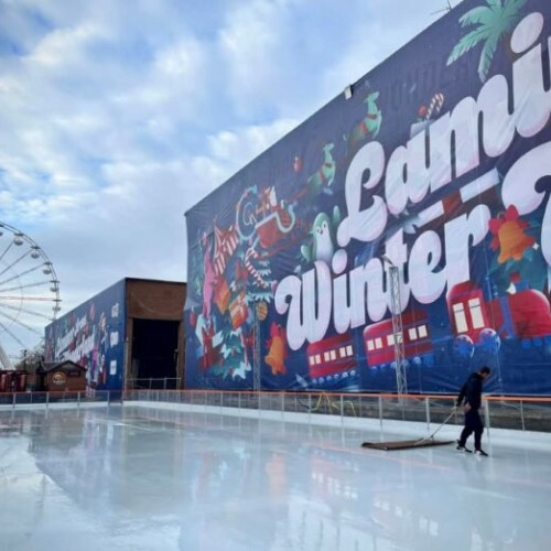 Patinoarul de la Hala Laminor rămâne deschis pentru vizitatori