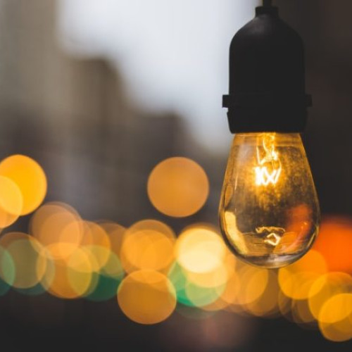 ANPC va putea amenda furnizorii de energie și gaze naturale
