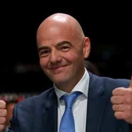 UEFA critică întârzierile președintelui FIFA la congres