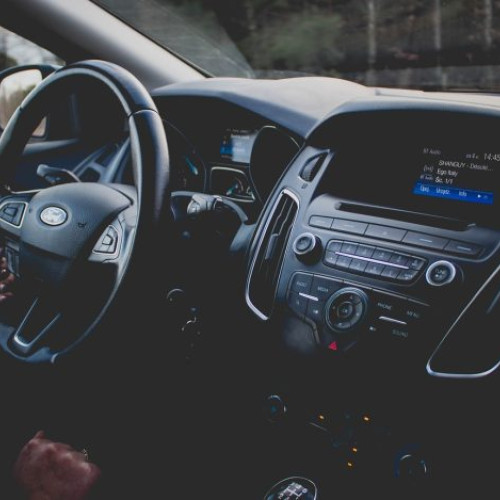 Inspectorii ANAF descoperă prejudiciu de 6,7 milioane de lei în domeniul ridesharing