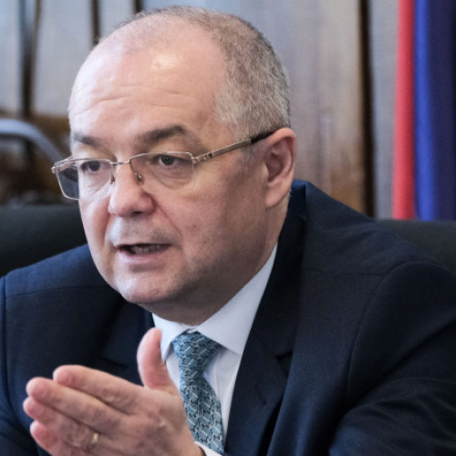 Emil Boc: &quot;Referendumul de astăzi este pentru menținerea României în UE&quot;