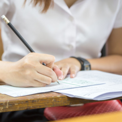 prima proba scrisă a bacalaureatului 2025: examenul la limba și literatura română a avut loc marți, 10 iunie