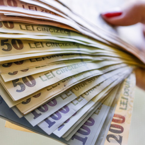 Trei afaceriști, reținuți de DNA în dosar de fraudare a TVA în valoare de 46 de milioane de lei