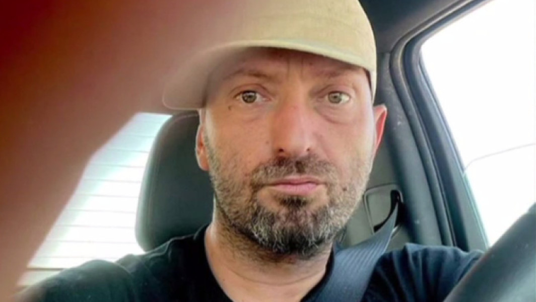 scandal cu rapperul cheloo în curtea catedralei mântuirii neamurilor