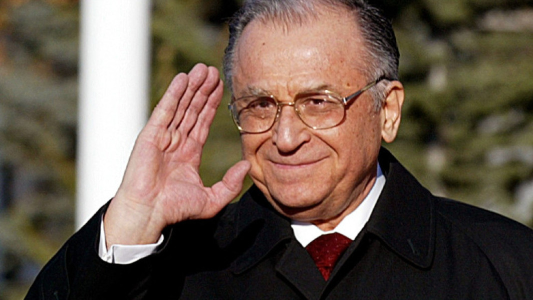 Starea de sănătate a lui Ion Iliescu, în continuare critică, anunță spitalul
