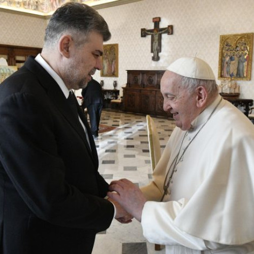 Papa Francisc a primit prim-ministrul român Marcel Ciolacu și a exprimat recunoștința pentru sprijinul comunităților românești din Europa