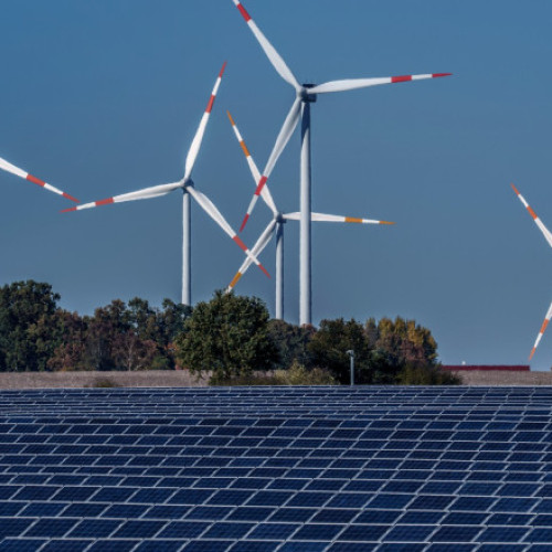 Ministerul Energiei prelungește cu 30 de zile al doilea apel pentru proiecte de energie verde