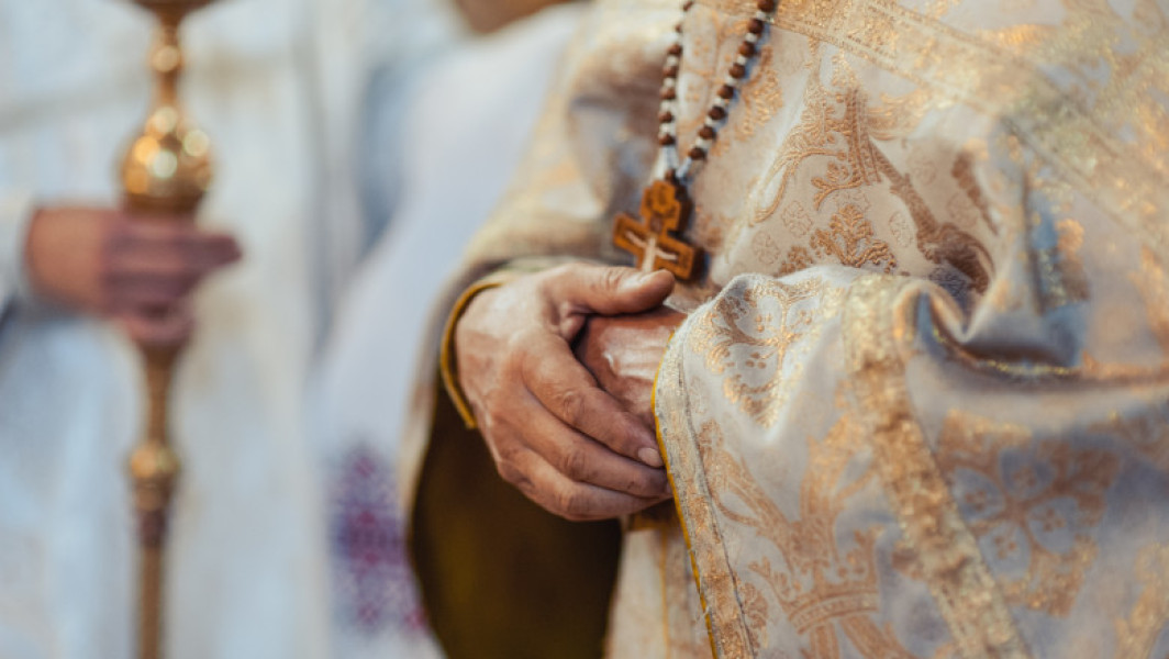 adormirea maicii domnului: o zi de sarbatoare si traditie pentru romani