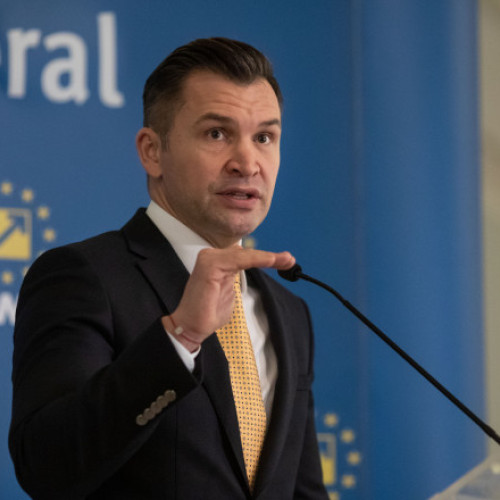 România trebuie să fie mai implicată în consultările internaționale privind situația din Ucraina, consideră deputatul PNL Ionuț Stroe
