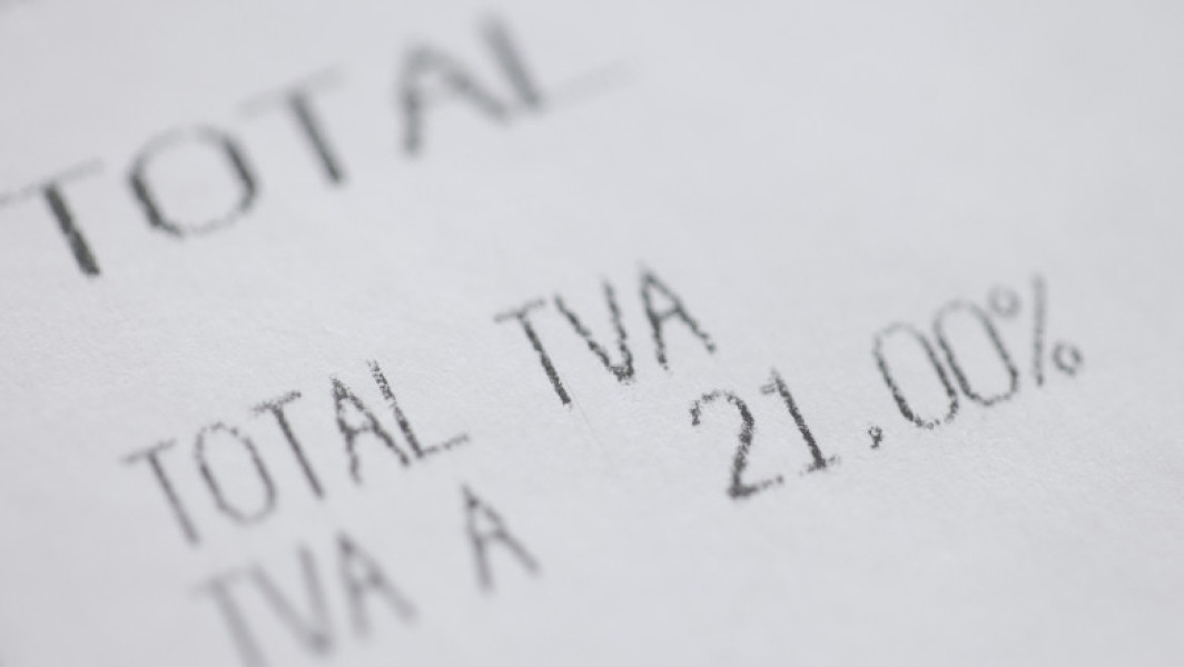 Factura pentru utilități și servicii online cu TVA majorat încă din iulie
