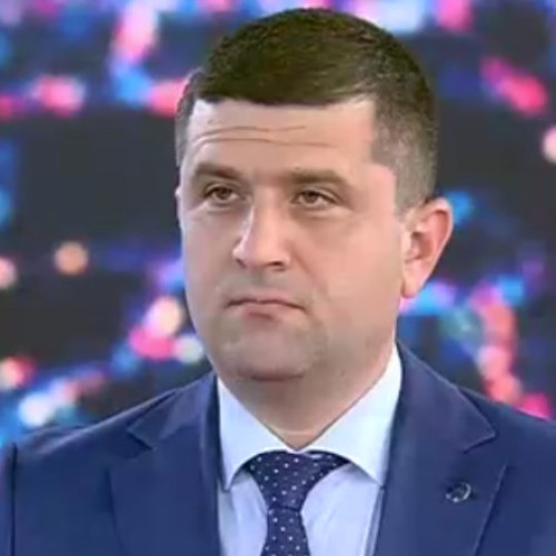 Tensiuni în coaliție întârzie adoptarea reformelor fiscale