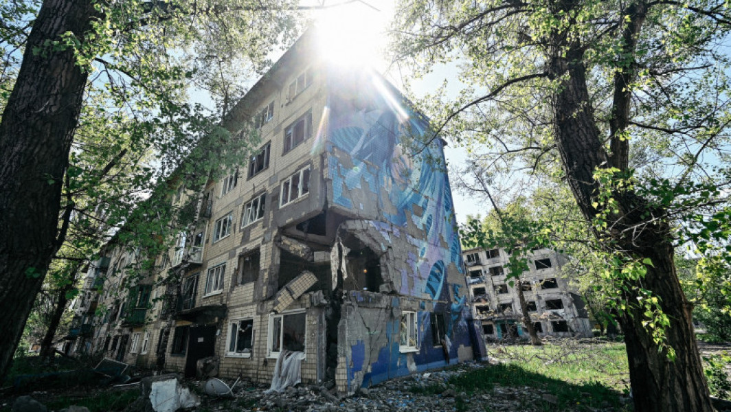 Imagini Șocante de la Evacuarea Civililor din Avdiivka: "Mamă, Ce Trist! Doamne, De Ce Ne Pedepsești Așa?