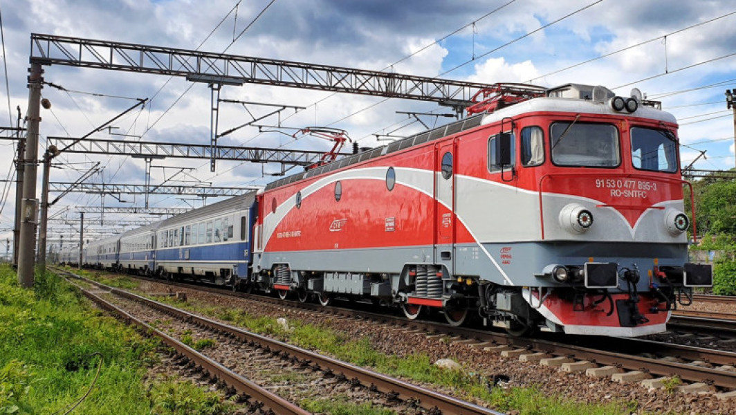 Riscul suspendării trenurilor CFR Calatori pe rețeaua națională, diminuat în urma discuțiilor