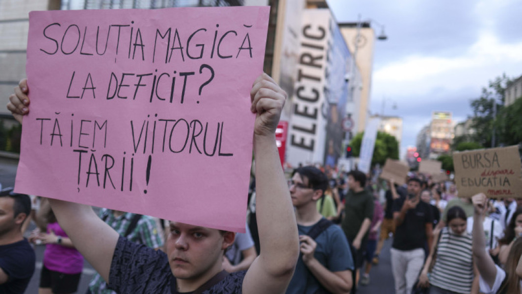Avertisment al ANOSR: protestele studenților continuă din cauza măsurilor de austeritate în educație