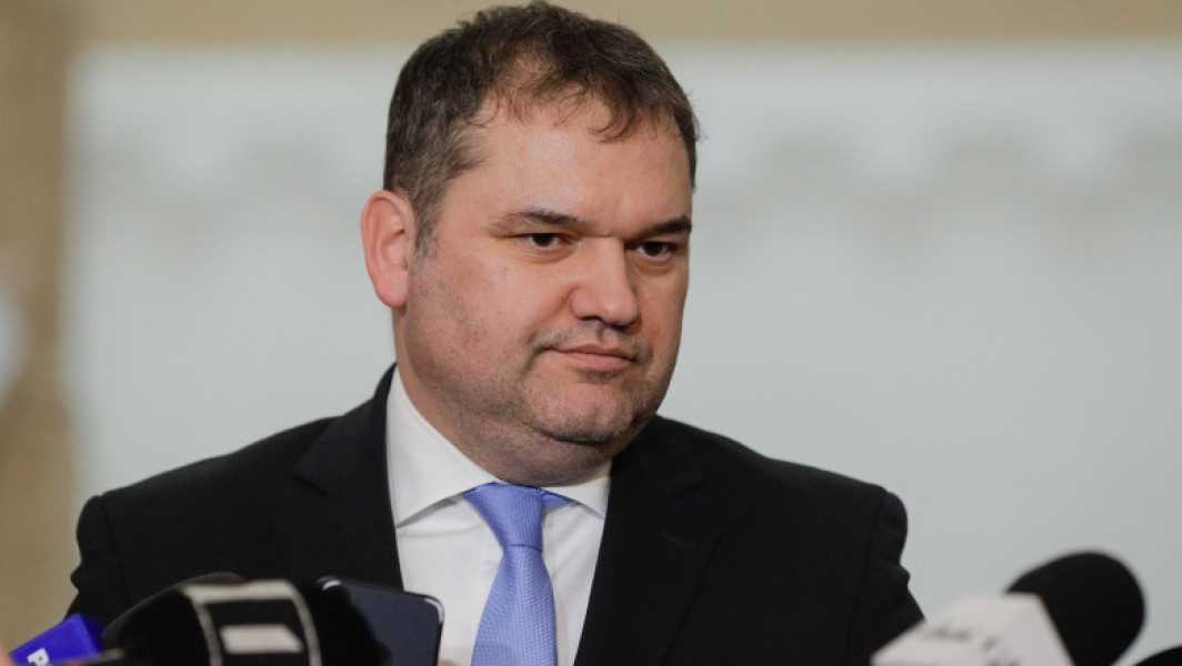 aproximativ 6.000 de posturi din administratia locala vor disparea, anunta ministrul Cseke Attila