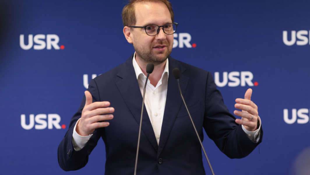 Primarul Timișoarei, Dominic Fritz, participă la Istanbul la o întâlnire a primarilor europeni pentru a susține pe Ekrem Imamoglu, primarul Istanbulului, arestat politic. Edilii orașelor Barcelona, Atena, Budapesta, Sofia, Utrecht și Zagreb vor să atragă atenția internațională asupra faptului că arestarea lui Imamoglu are o natură politică și reprezintă o represaliu dur pentru administrațiile locale din Turcia.