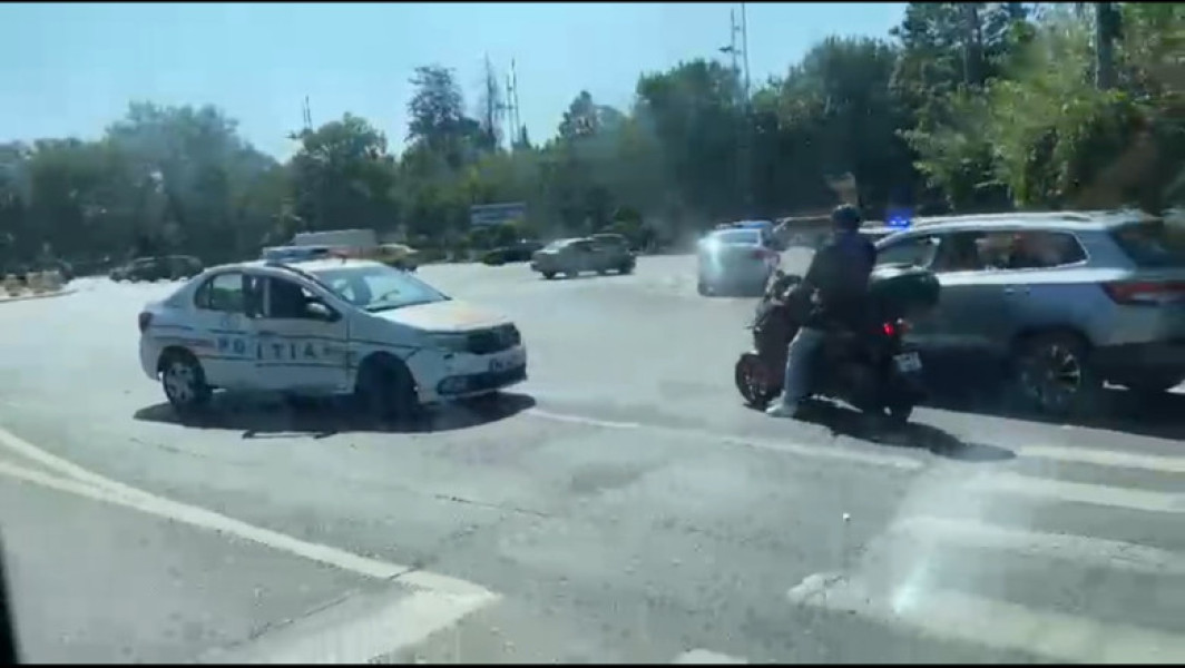 accident în București: o polițistă a fost rănită în zona Arcului de Triumf