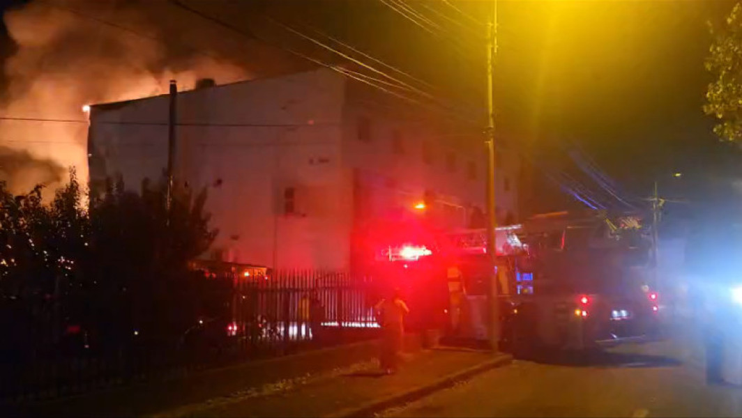 Incendiu la un restaurant din Galați, stins după mai multe ore de intervenție