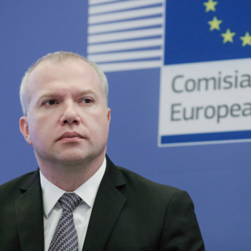 Guvernul propune reduceri de posturi în primării, iar primarii contestă datele