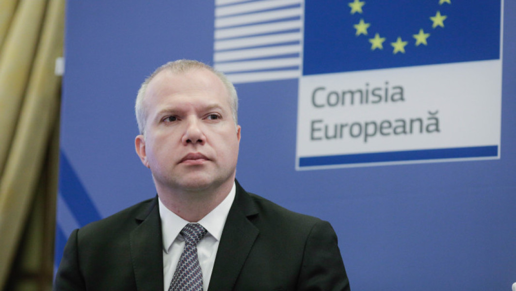 Guvernul propune reduceri de posturi în primării, iar primarii contestă datele