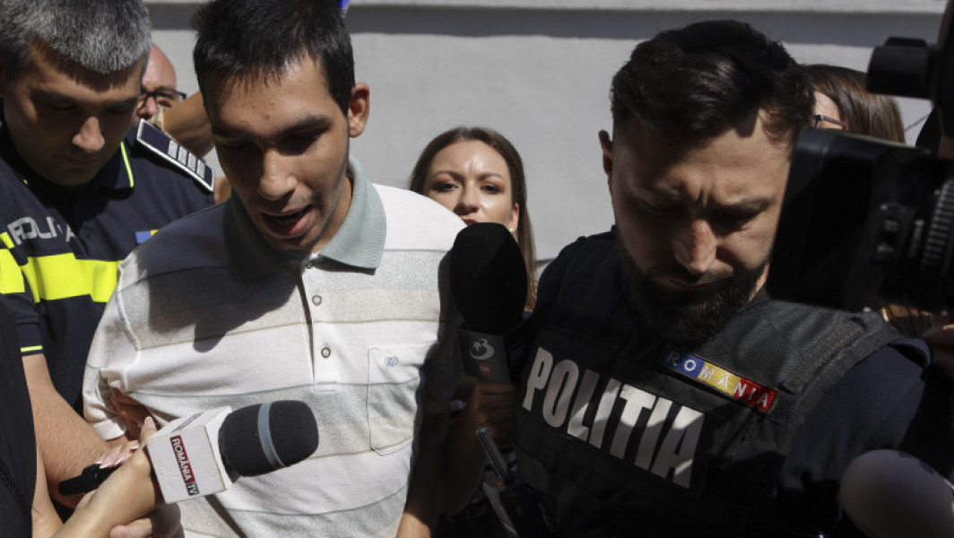 Tânăr de 20 ani acuzat de agresiune în București, suspectat și de promovarea simbolurilor fasciste