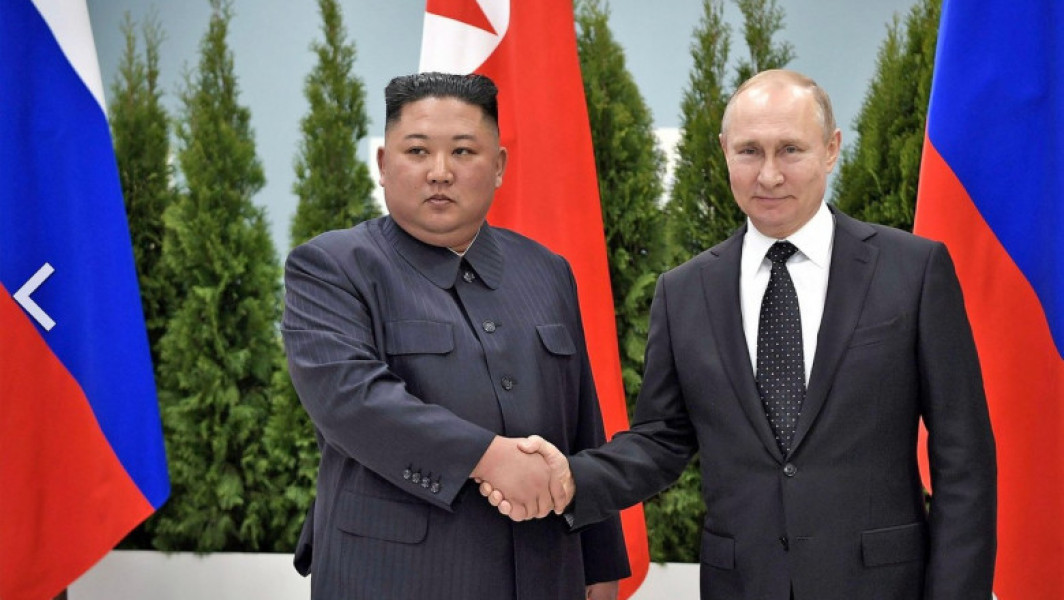 Putin îl invită pe Kim Jong-un la Moscova, în contextul unei întâlniri la Beijing