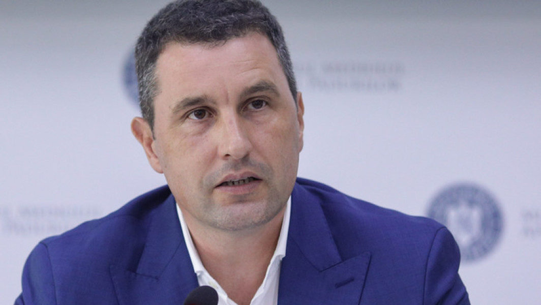 Premierul Ilie Bolojan, prezentat drept lider cu forța de a ghida România printr-o perioadă dificilă