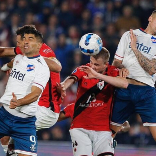Luis Suarez suspendat pentru trei meciuri în MLS după încăierarea de la finala cu Seattle Sounders