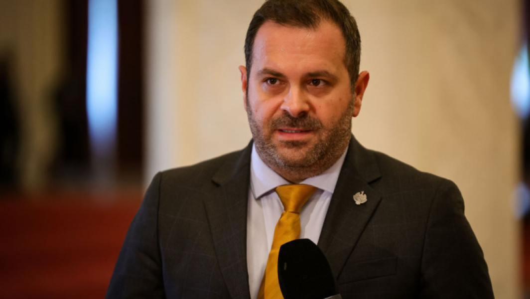 USR acuză vechile partide că blochează audierii în comisia de buget