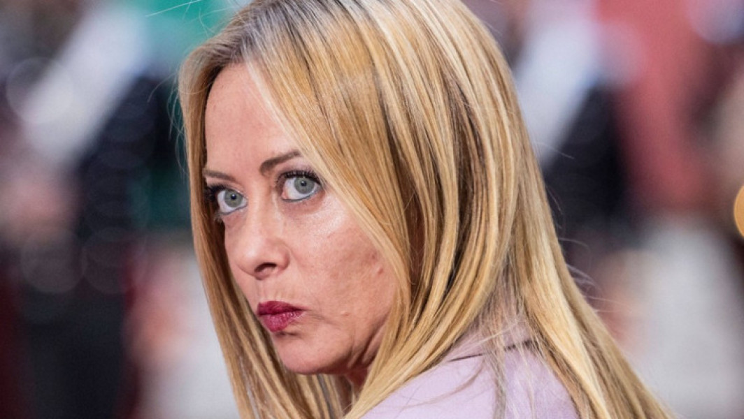 Meloni la New York cu fiica sa: critici și răspunsuri
