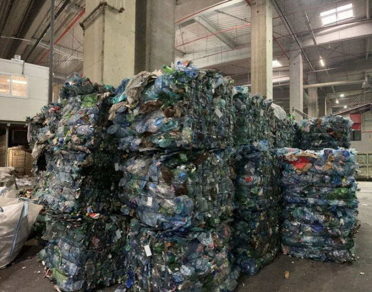 Ministerul finalizează ordonanța de urgență pentru blocarea deșeurilor contrafăcute