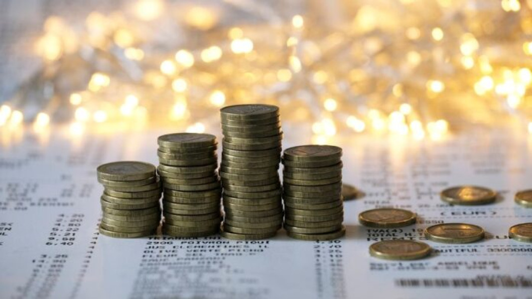 FMI estimează creștere moderată a economiei României în 2025-2026