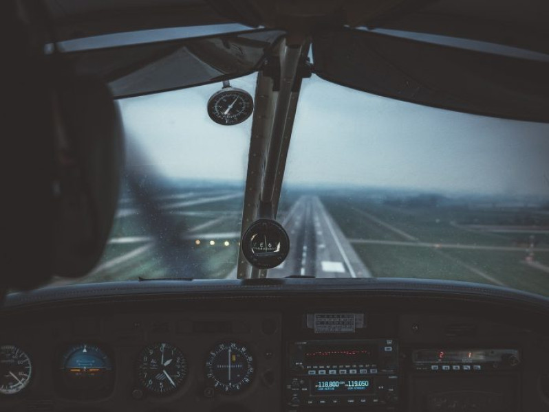 Guvern aprobă cadrul pentru achiziția unui avion Frontex pentru frontieră