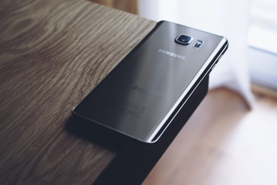 Samsung lansează servicii premium de reparații pentru telefoanele Galaxy în București