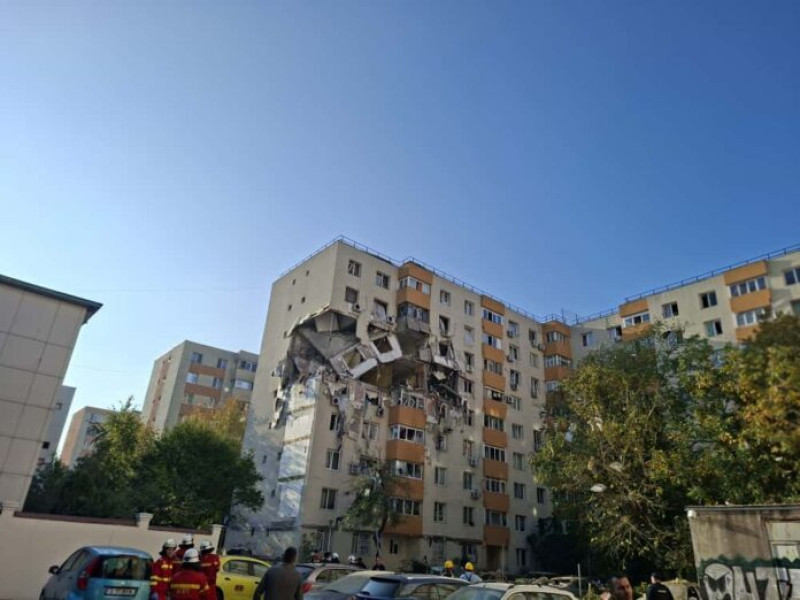 Explozie puternică într-un bloc de pe Calea Rahovei din București
