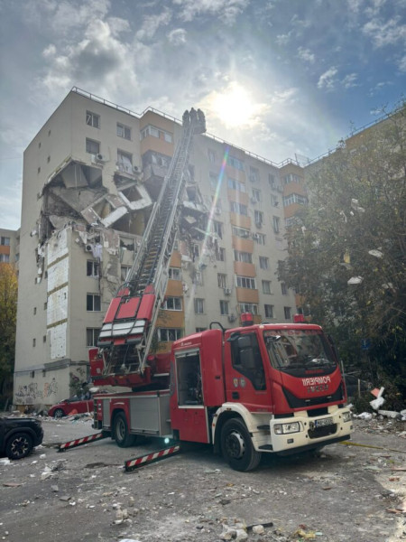 Prefectul Capitalei a convocat comitetul pentru situații de urgență după explozia din Sector 5