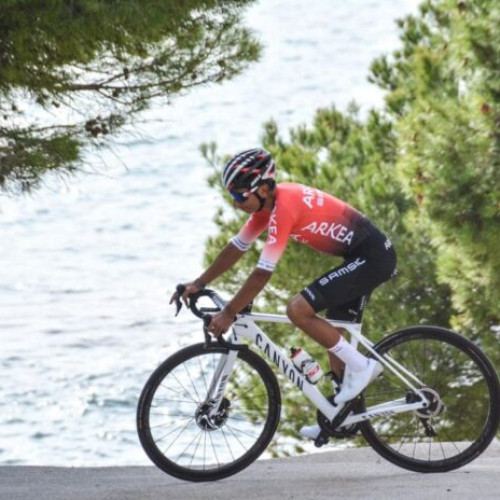 Movistar prelungește contractele a șase cicliști, inclusiv Nairo Quintana