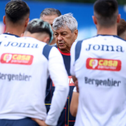 Mircea Lucescu a convocat 21 de fotbaliști pentru ultimele meciuri de calificare