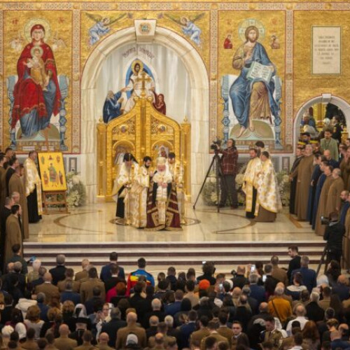 Patriarhia Română confirmă accesul neîntrerupt la Sfântul Altar din Catedrala Națională