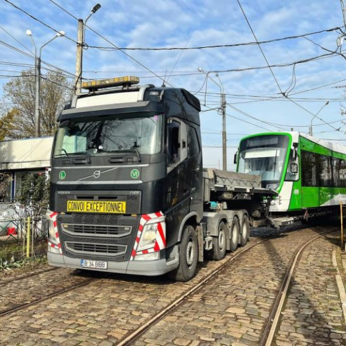 Nou tren tramvai Imperio ajunge în Capitală pe linia 32!