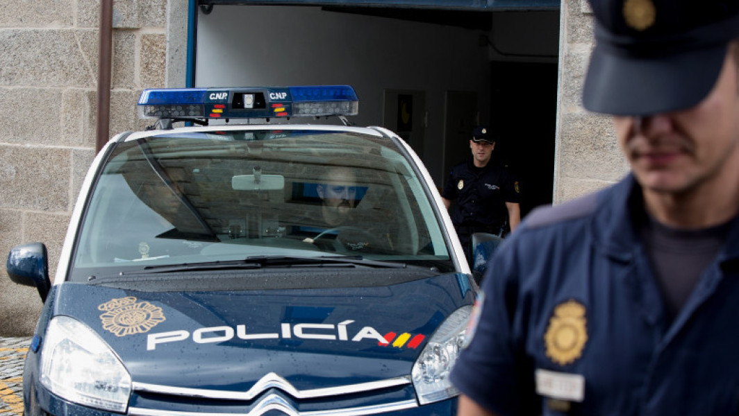 Metoda „Accidentul” face ravagii în Spania. Peste 100 de persoane au fost arestate pentru înşelăciune pe WhatsApp