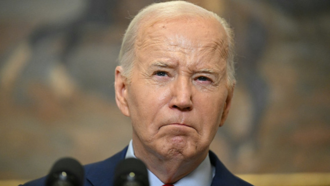 Prima reacție a lui Biden la violențele din campusuri: "Protestul este legítim, dar nu violența" - Tensiunile cresc în SUA în urma demonstrațiilor pro-palestiniene, cu sute de arestări la Universitatea California din Los Angeles. Președintele condamnă folosirea evenimentului în scopuri politice.