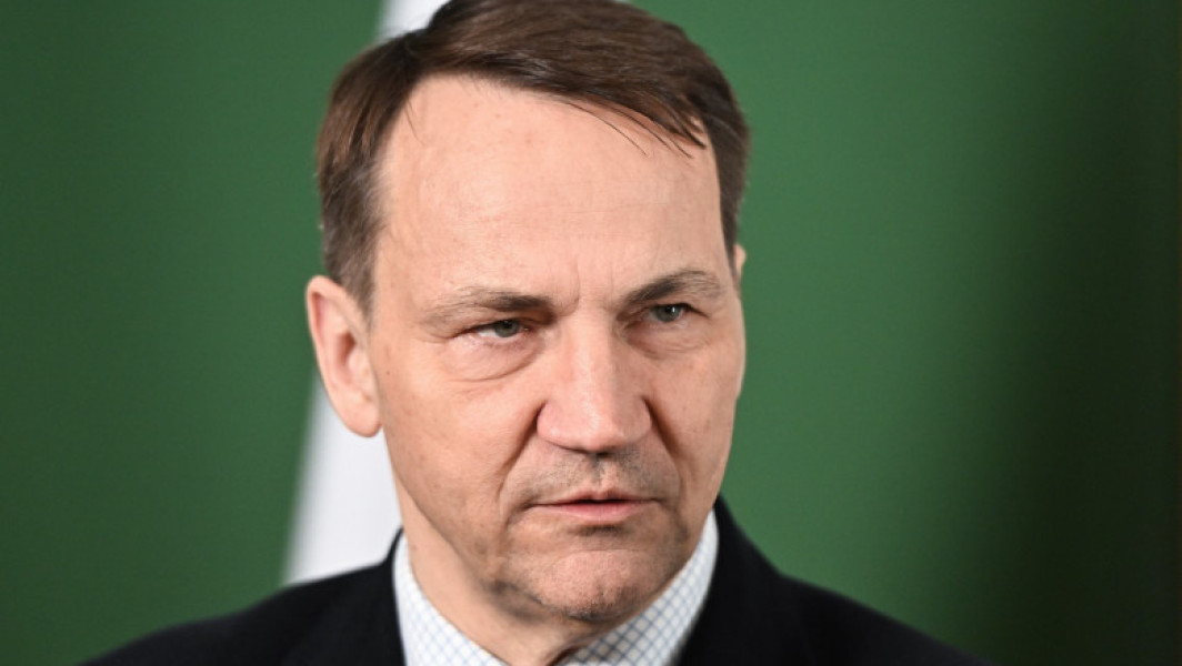Polonia vizează „relații strânse cu SUA, indiferent de liderul de la putere”. Sikorski avertizează că nu vor mai fi greșeli.