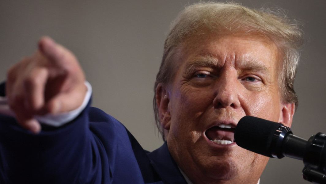 Trump acuză guvernul lui Biden de puterea exagerată: "Trebuie să scoatem mănuşile