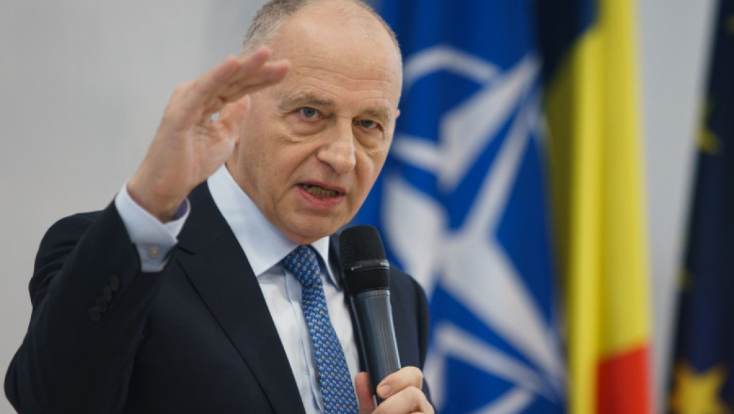 Geoană: Rusia nu poate ataca NATO, dar duce un război hibrid total - avertizează secretarul general al alianței