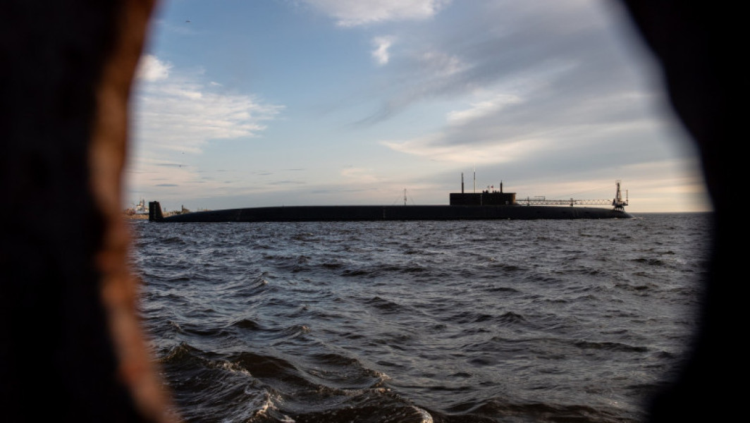 Titlu de știri din

"Rusia introduce rachete nucleare pe submarinele Borei pentru modernizarea arsenalului de apărare
