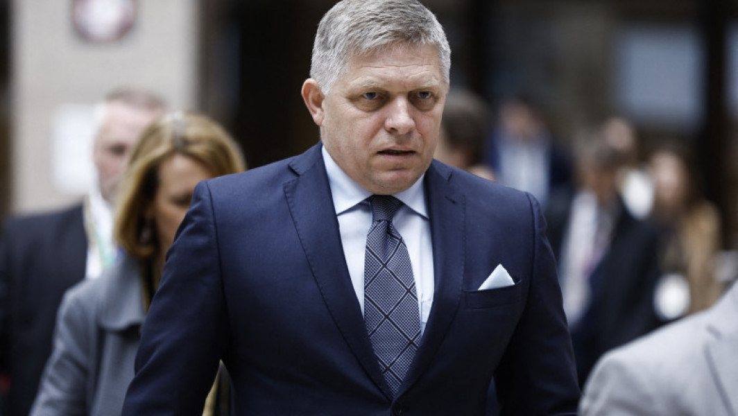 Premierul Robert Fico, în continuare în stare gravă. Medicii iau în calcul transferul la Bratislava.